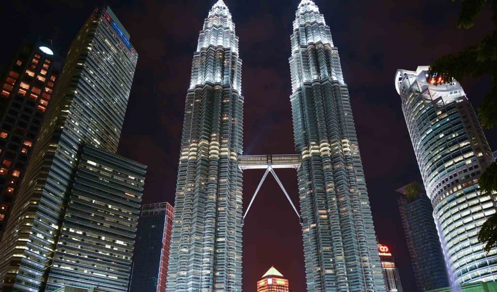 Malaysia Tourist Visa Requirements - Petronas Twin Towers Kuala Lumpur